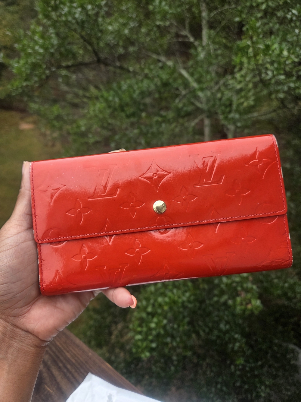 Louis Vuitton Vernis Sarah Wallet